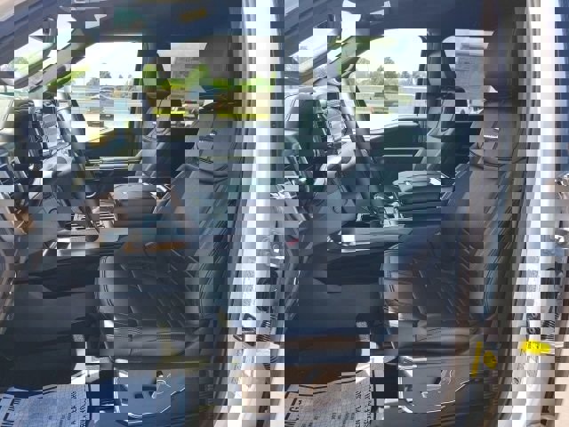 New 2025 Ford F150 Platinum image 23