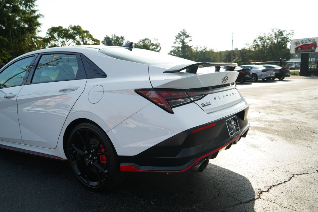 Used 2025 Hyundai Elantra N FWD image 21