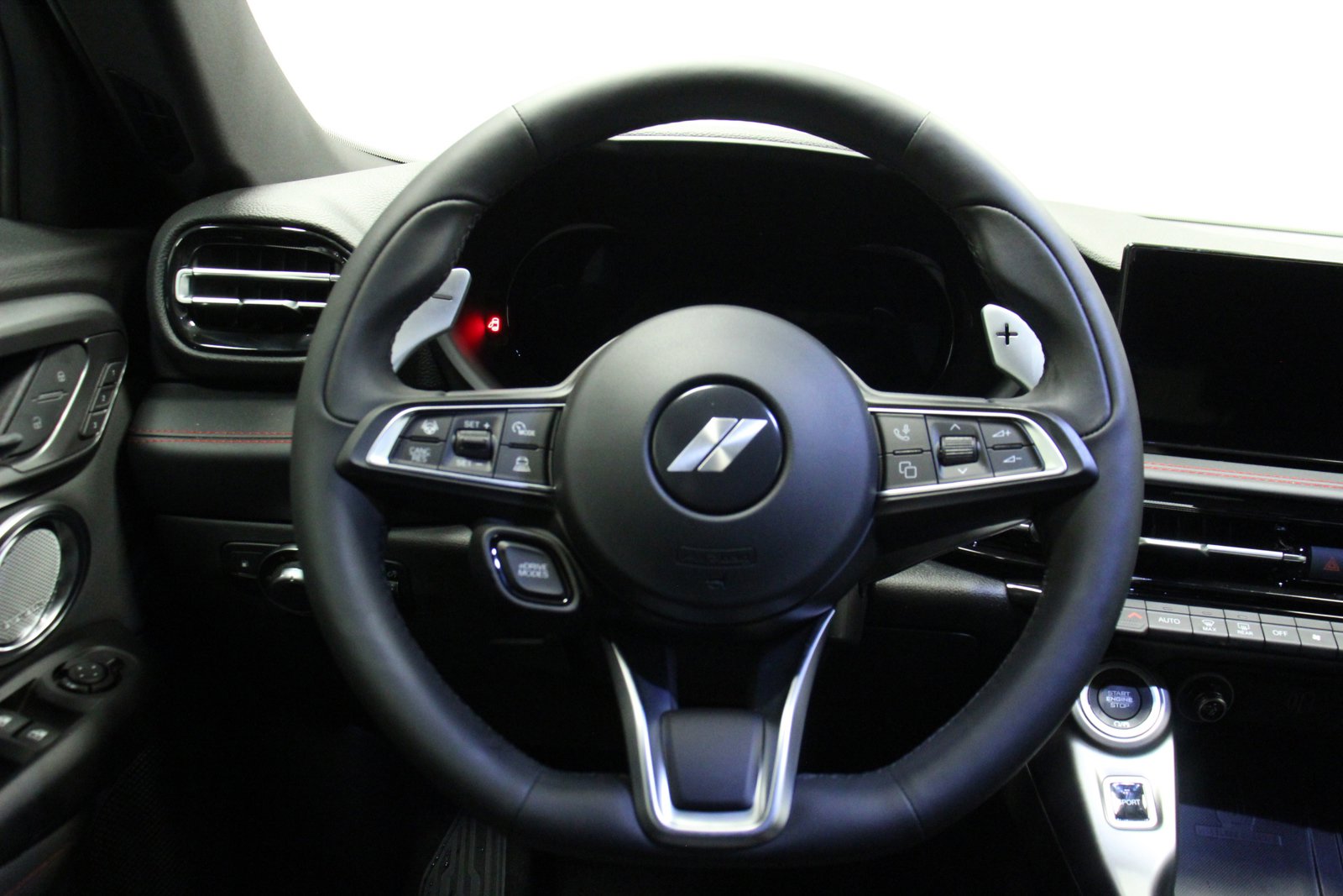 New 2024 Dodge Hornet R/T Plus w/ Tech Pack Plus w/o Parking image 19