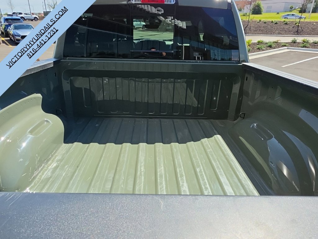Used 2026 RAM 1500 Laramie AWD/4WD image 5
