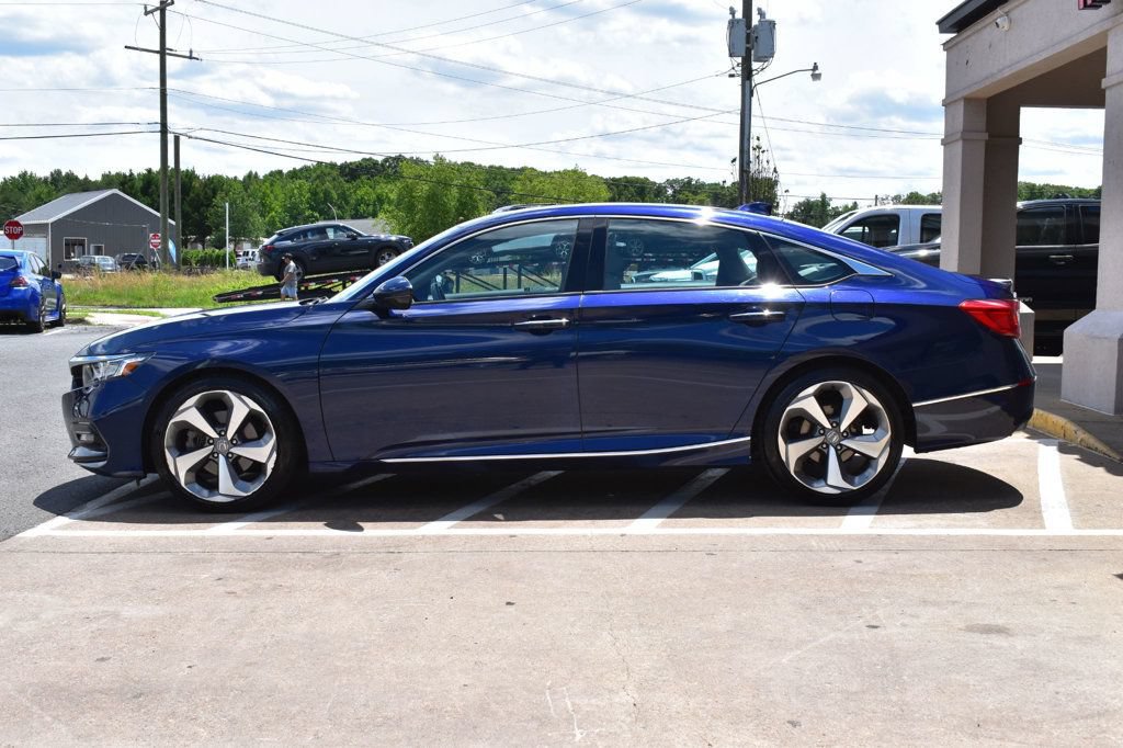 Used 2019 Honda Accord Touring image 5