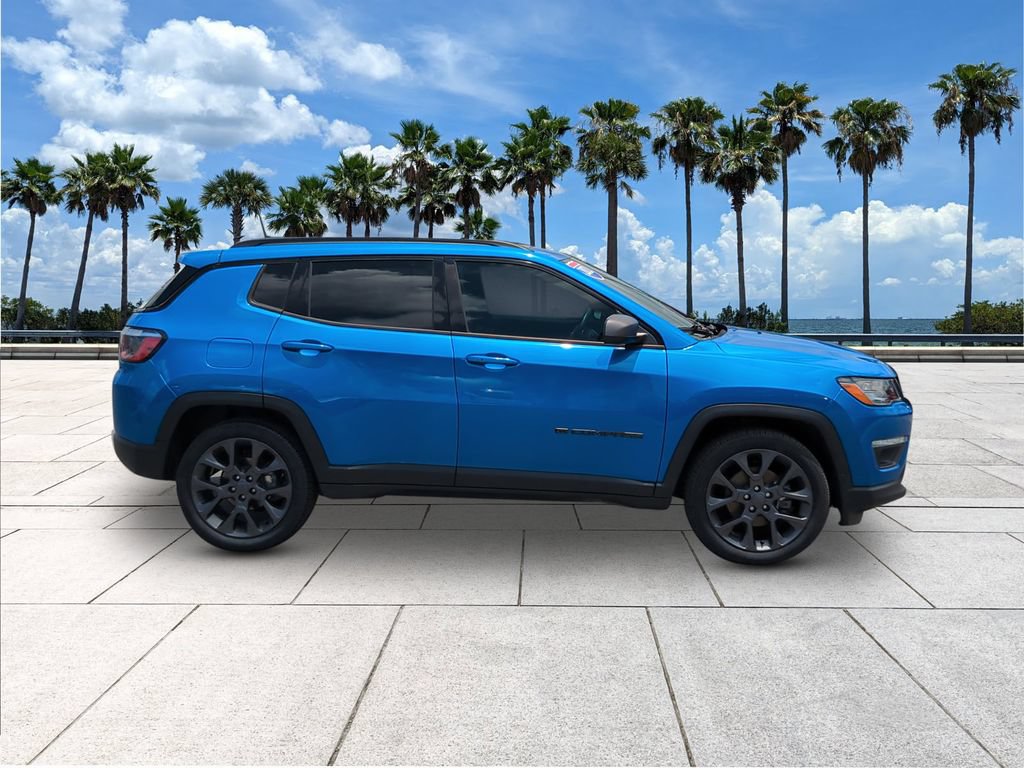 Used 2021 Jeep Compass Latitude w/ Sun and Sound Group FWD image 8