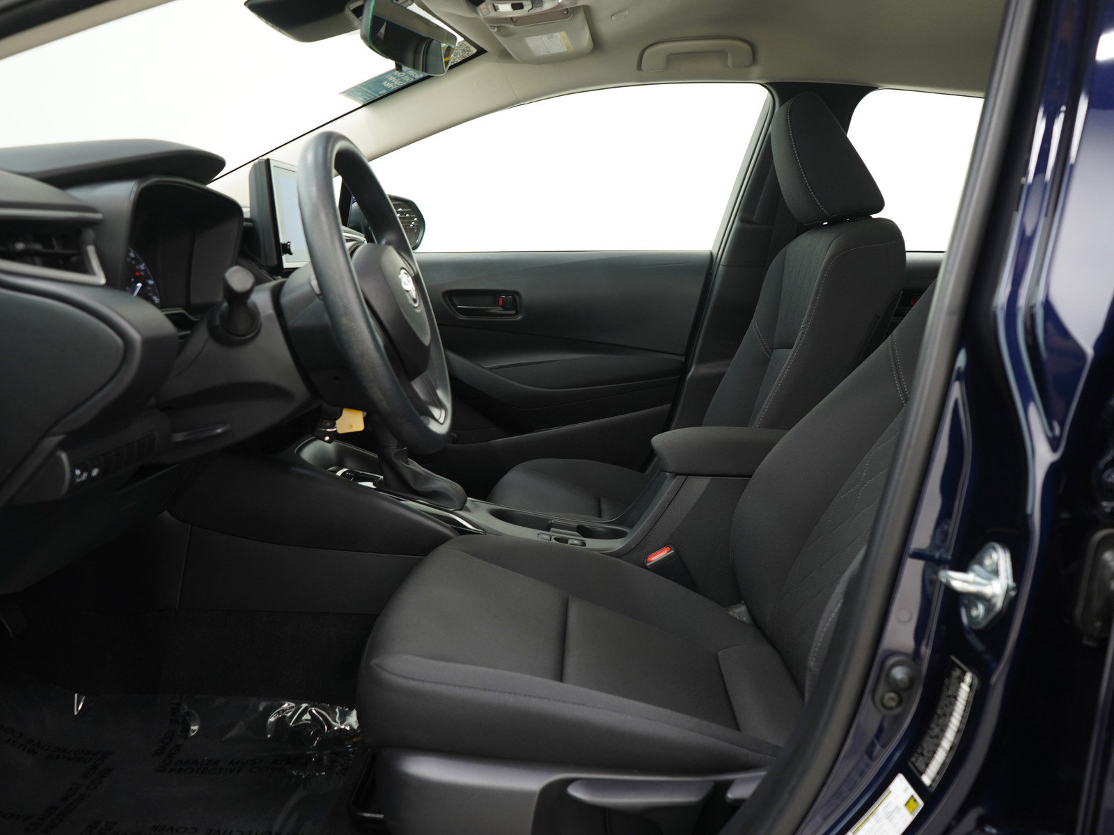Used 2023 Toyota Corolla LE FWD image 20