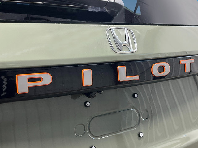 New 2026 Honda Pilot TrailSport image 6