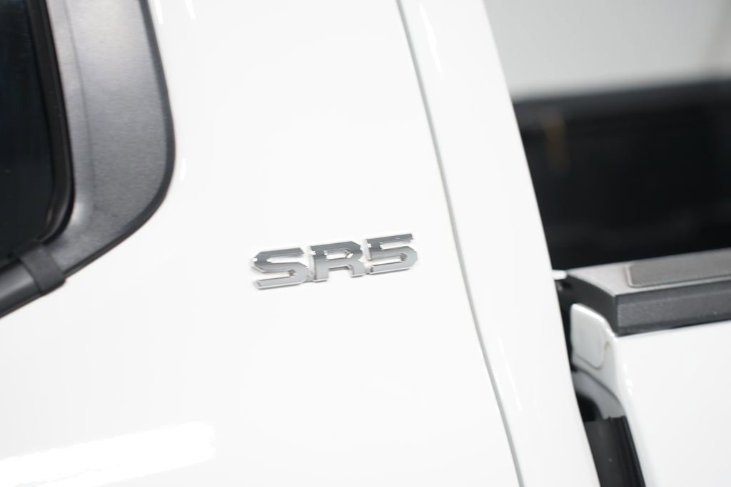 Certified 2024 Toyota Tacoma SR5 image 11