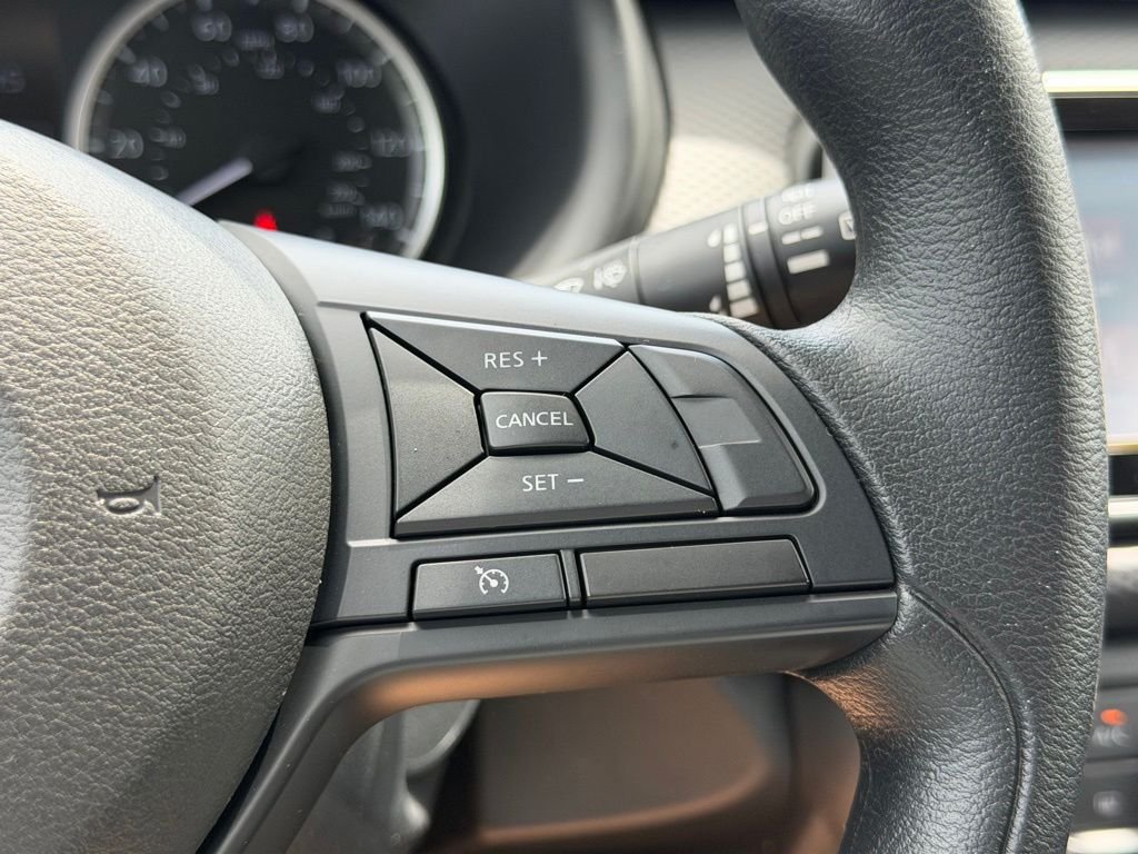 Used 2025 Nissan Kicks Play S FWD image 27