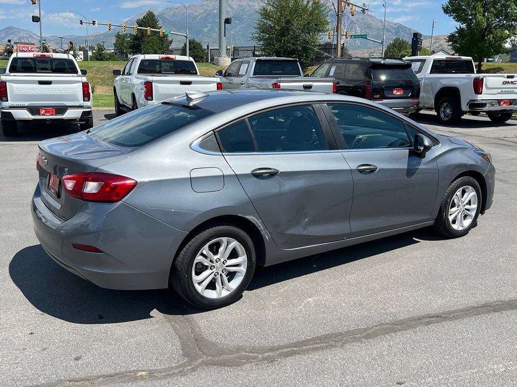 Certified 2019 Chevrolet Cruze LT FWD image 9