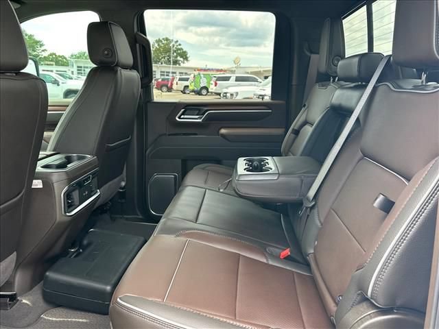 New 2026 GMC Sierra 2500 Denali w/ Denali Reserve Package AWD/4WD image 25