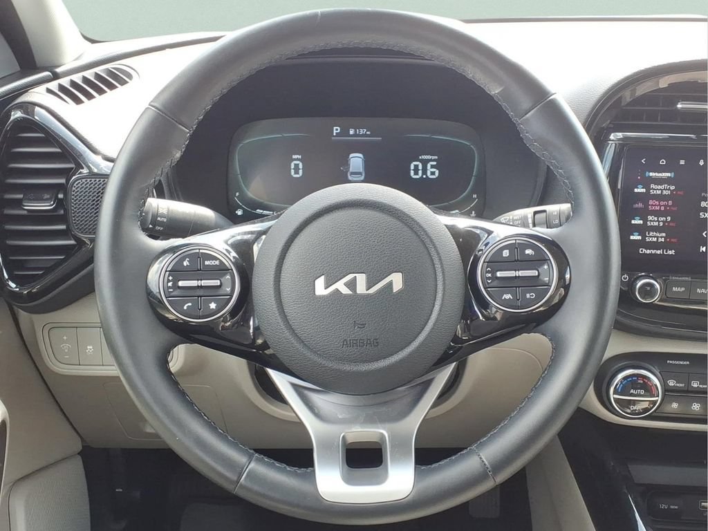 Used 2024 Kia Soul EX FWD image 23