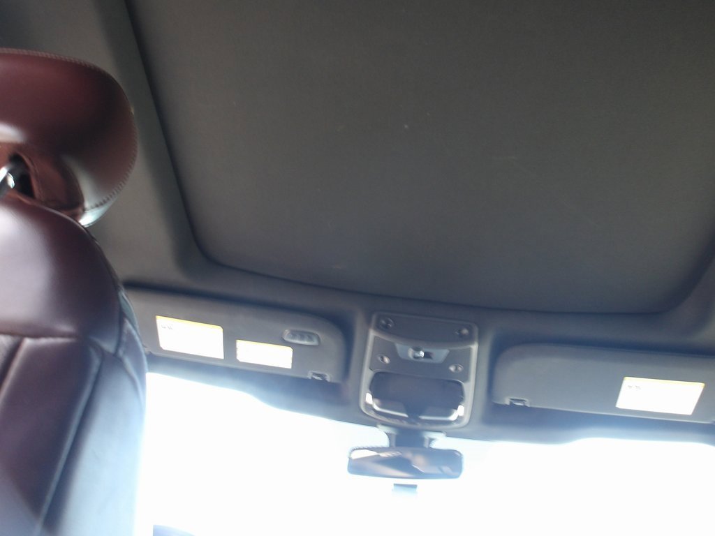 Used 2016 Ford F150 Platinum w/ Equipment Group 701A Luxury image 24