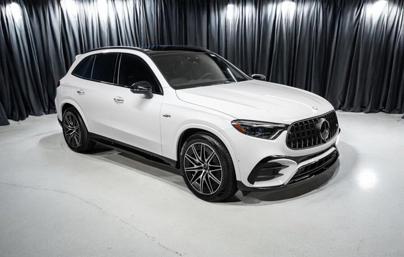 New 2026 Mercedes-Benz GLC 43 AMG 4MATIC image 3