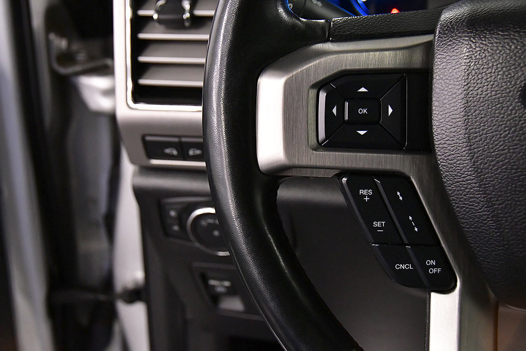 Used 2018 Ford F150 Platinum w/ Equipment Group 701A Luxury AWD/4WD image 22