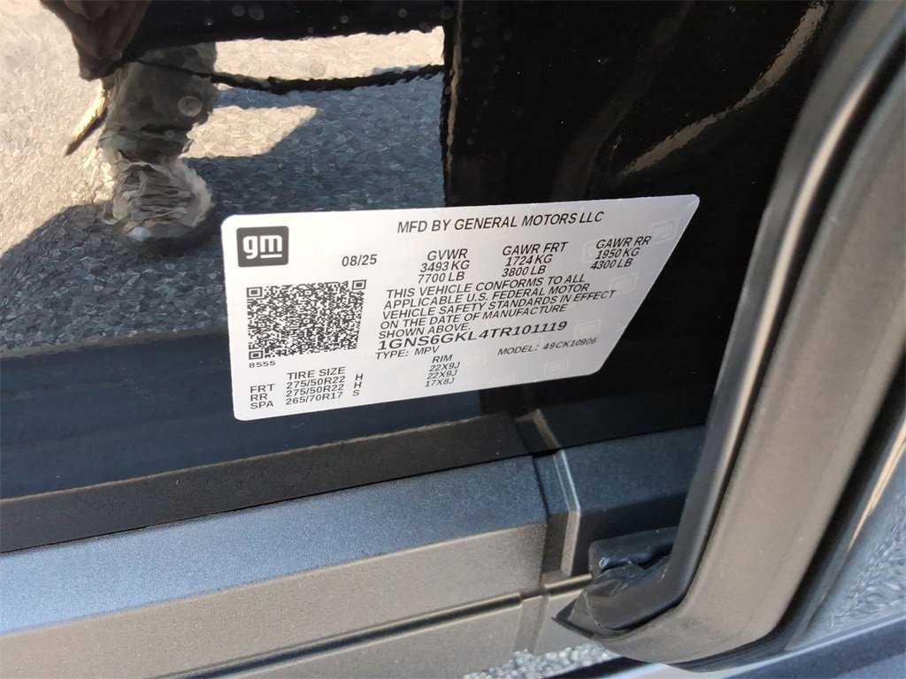 New 2026 Chevrolet Suburban High Country image 24