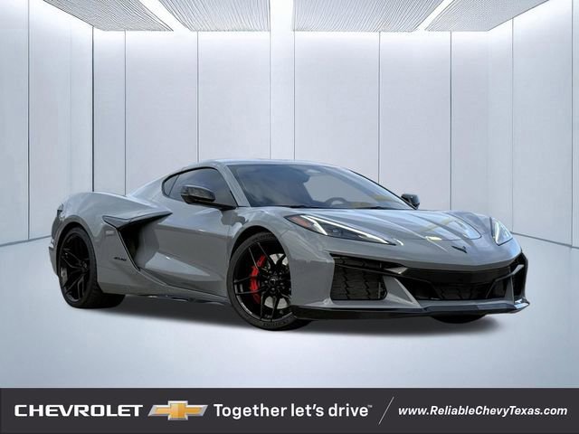 Used 2025 Chevrolet Corvette Z06 w/ Battery Protection Package RWD image 1
