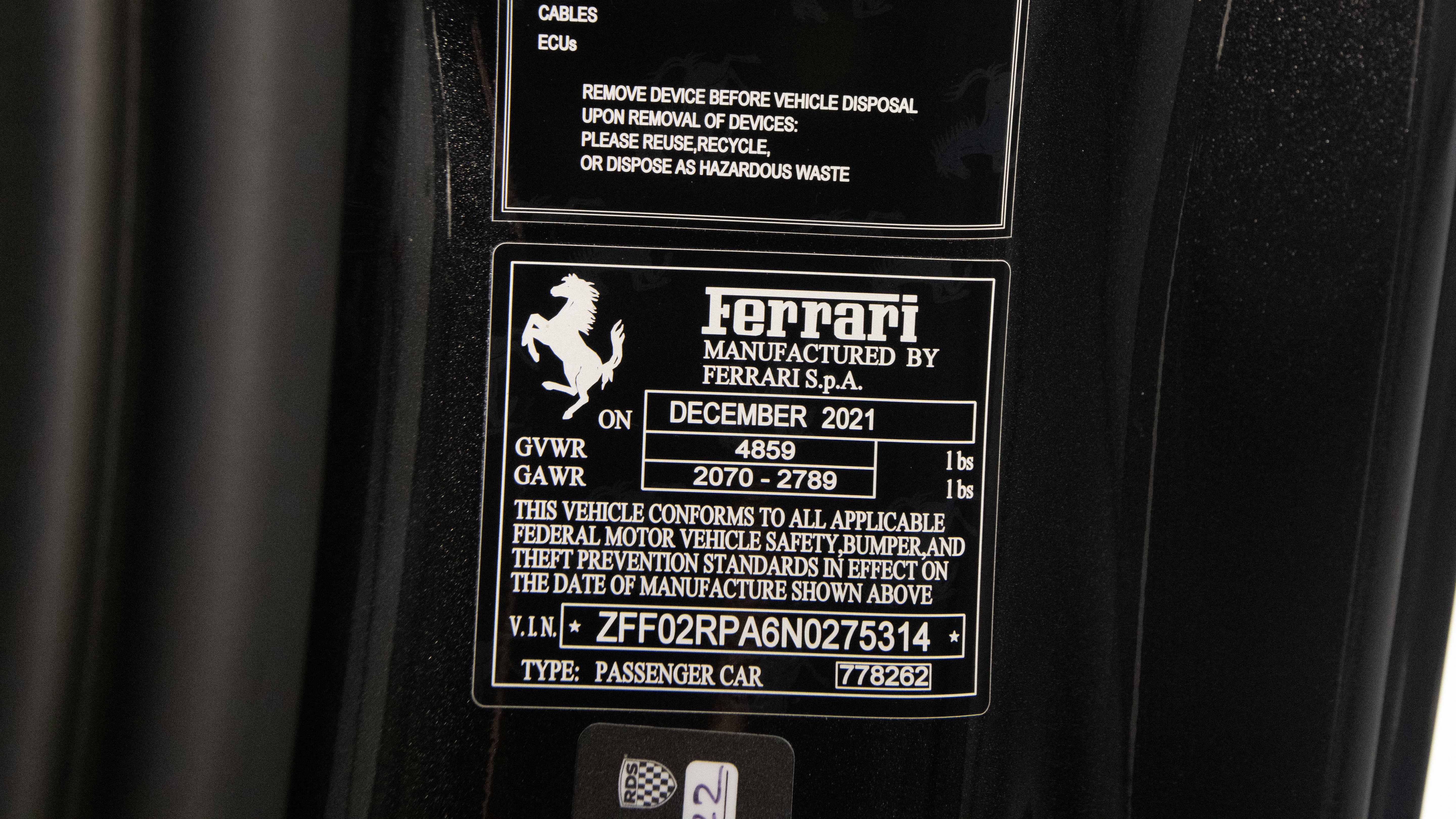 Certified 2022 Ferrari Portofino M image 40