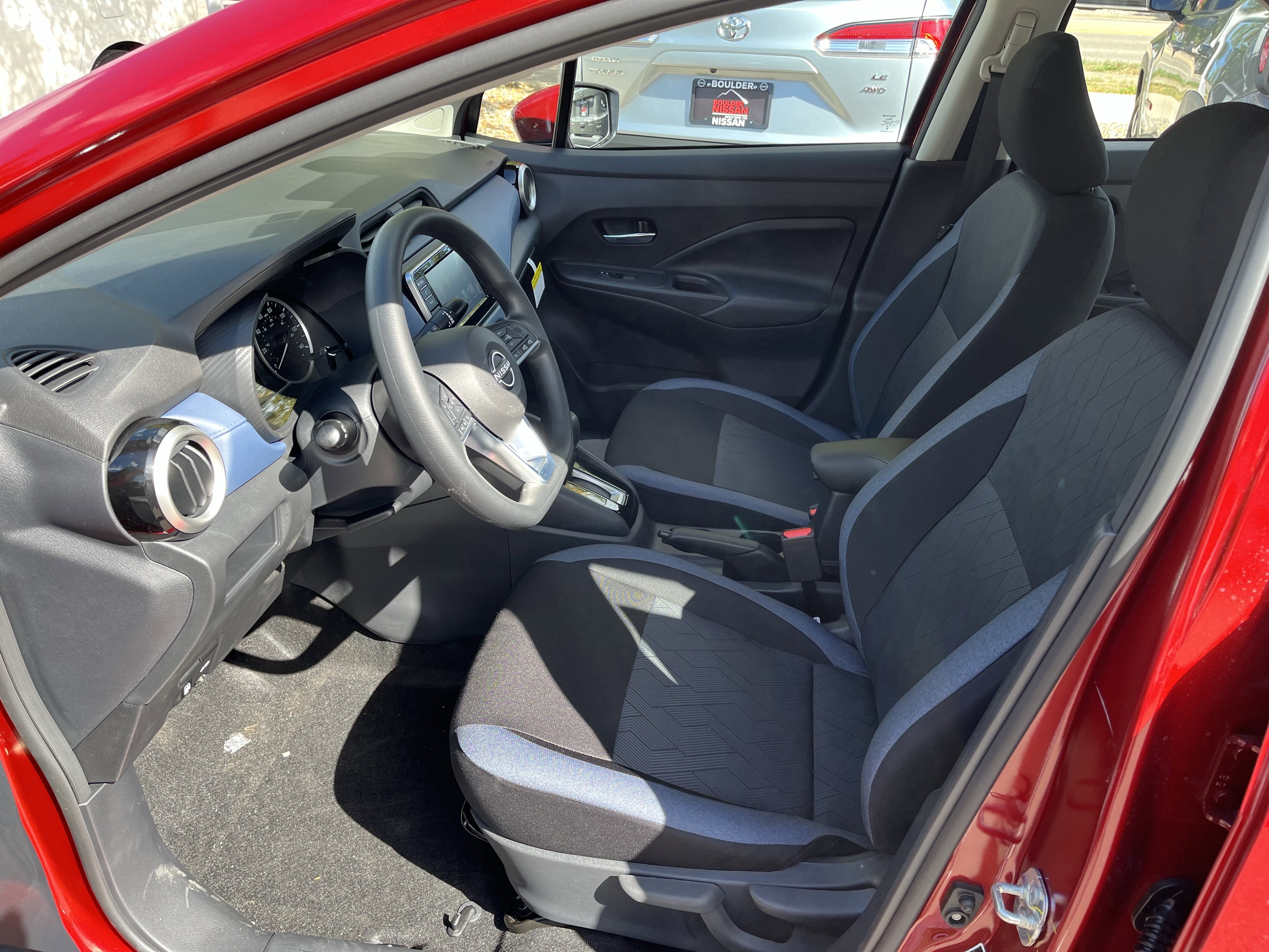 New 2025 Nissan Versa SV w/ Trunk Package FWD image 10