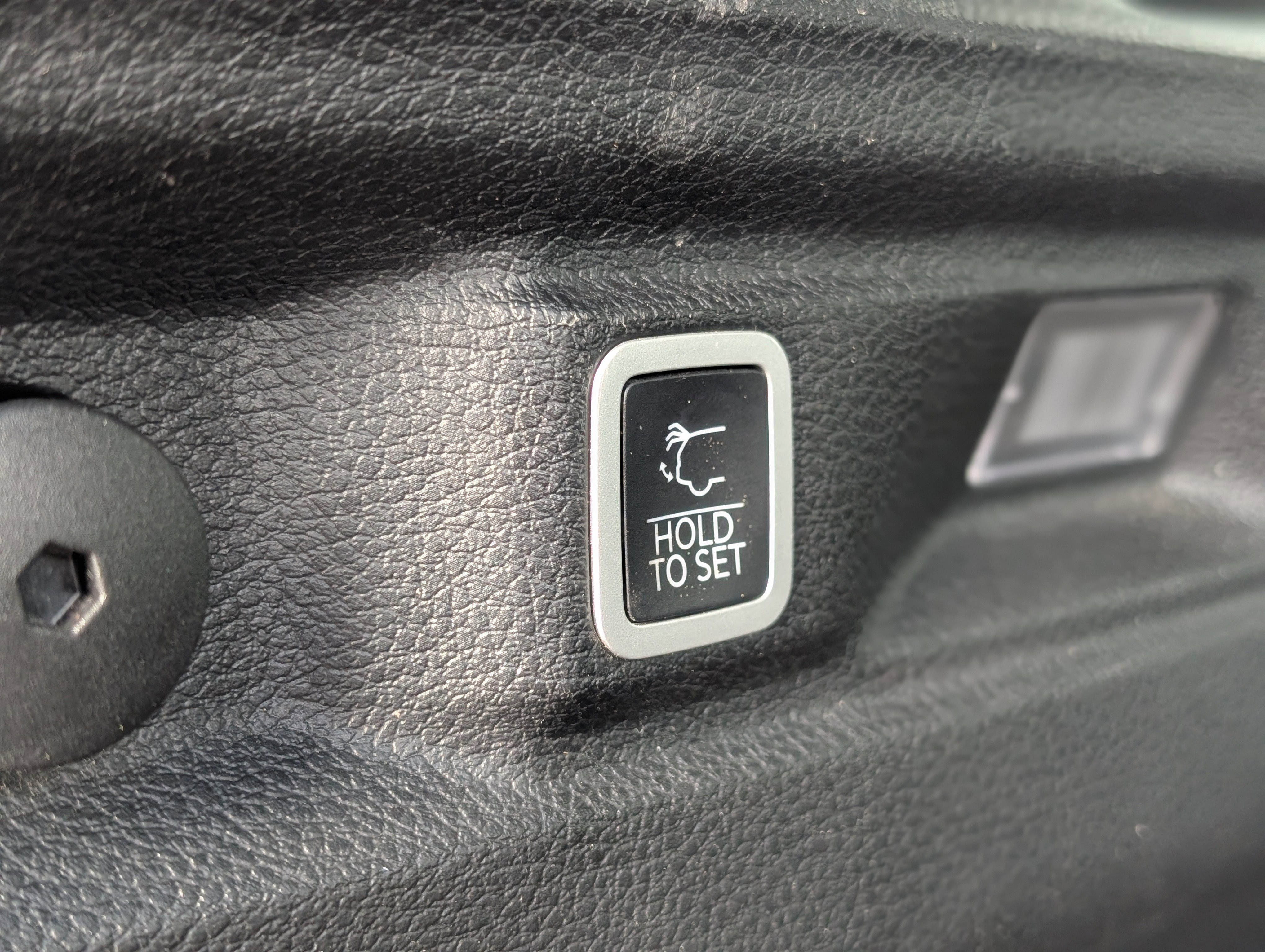 Used 2021 Jeep Grand Cherokee L Limited image 50