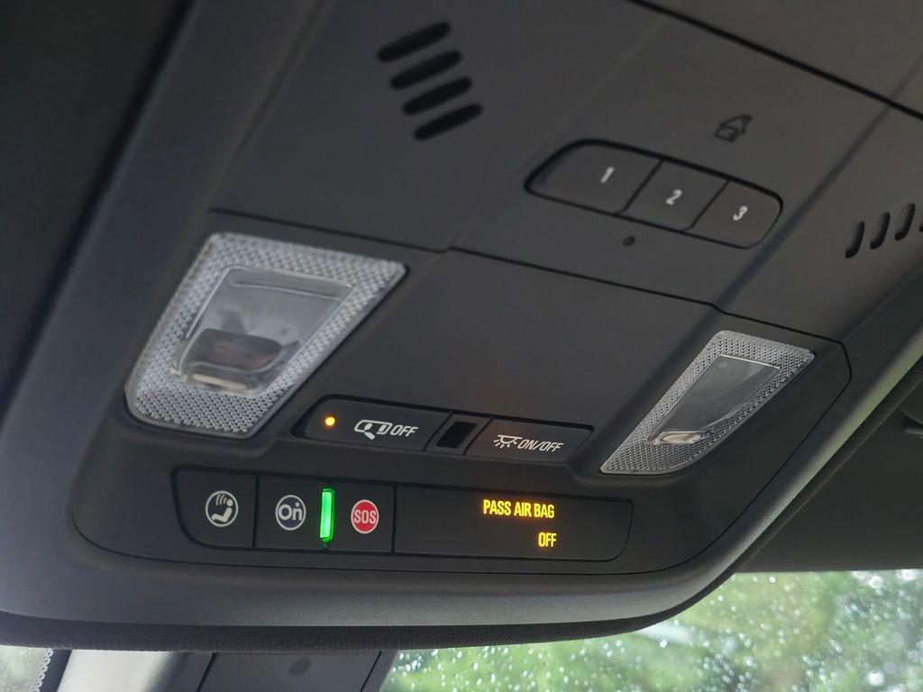 Used 2018 Cadillac XT5 FWD image 40