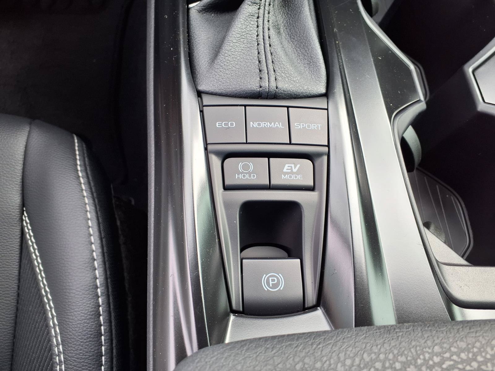 New 2026 Toyota Camry SE w/ Convenience Package FWD image 17