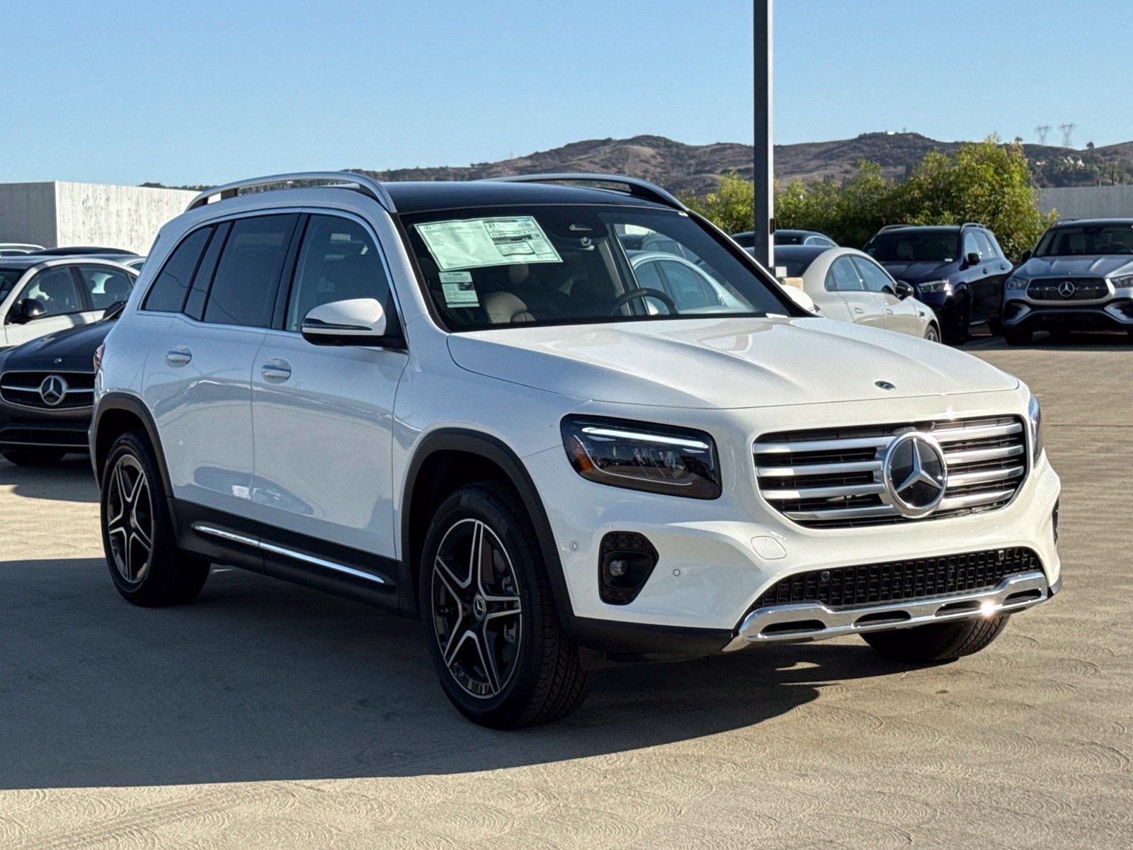 New 2026 Mercedes-Benz GLB 250 4MATIC image 7