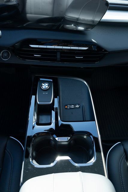 New 2026 Buick Enclave Avenir w/ Super Cruise Package FWD image 16