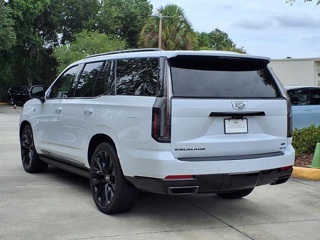 New 2026 Cadillac Escalade Platinum Sport AWD/4WD image 3