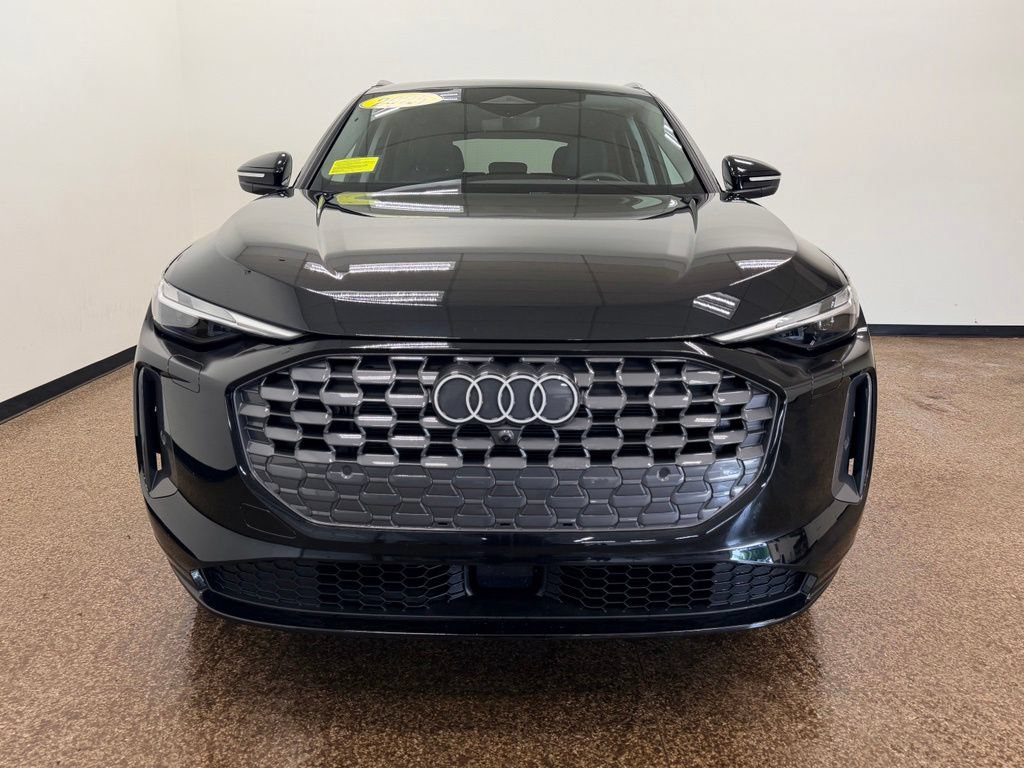 Used 2025 Audi Q5 Premium AWD/4WD image 10