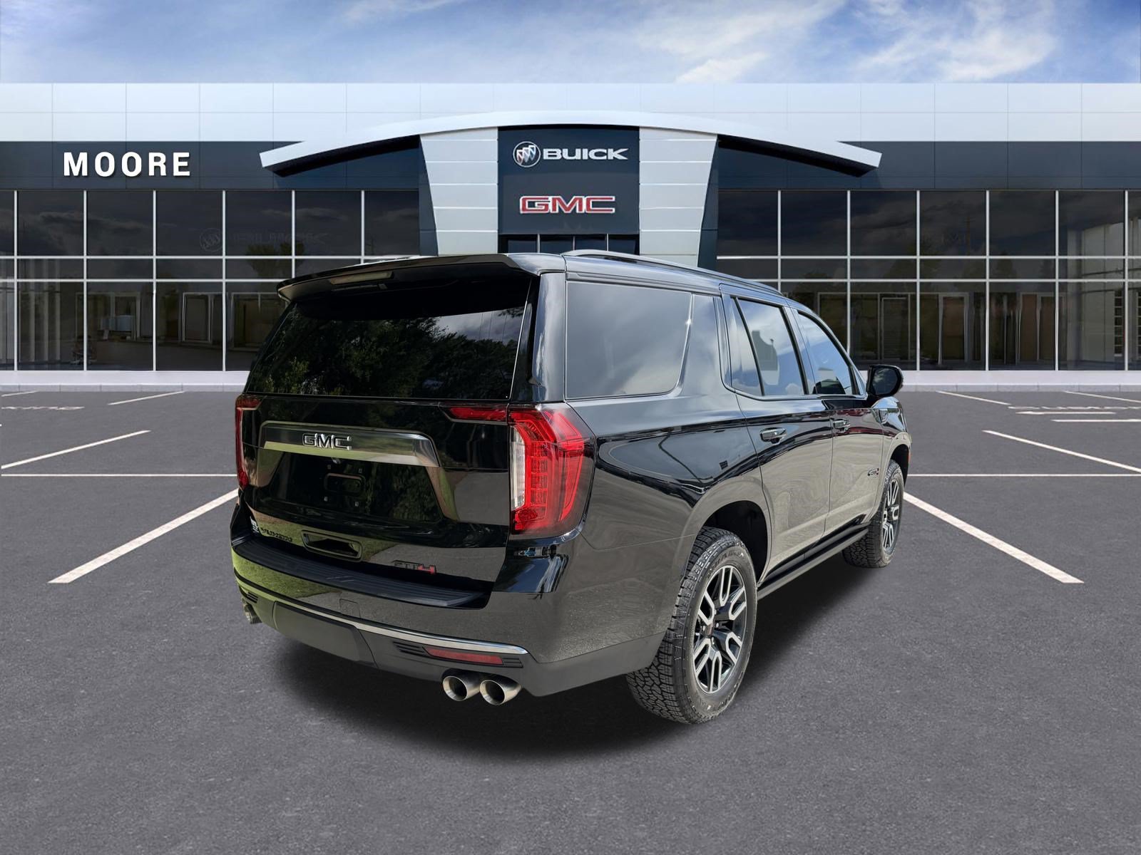 Used 2024 GMC Yukon AT4 w/ AT4 Premium Plus Package AWD/4WD image 3