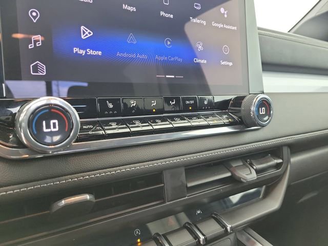 Used 2023 Chevrolet Colorado LT w/ LT Convenience Package II RWD image 28