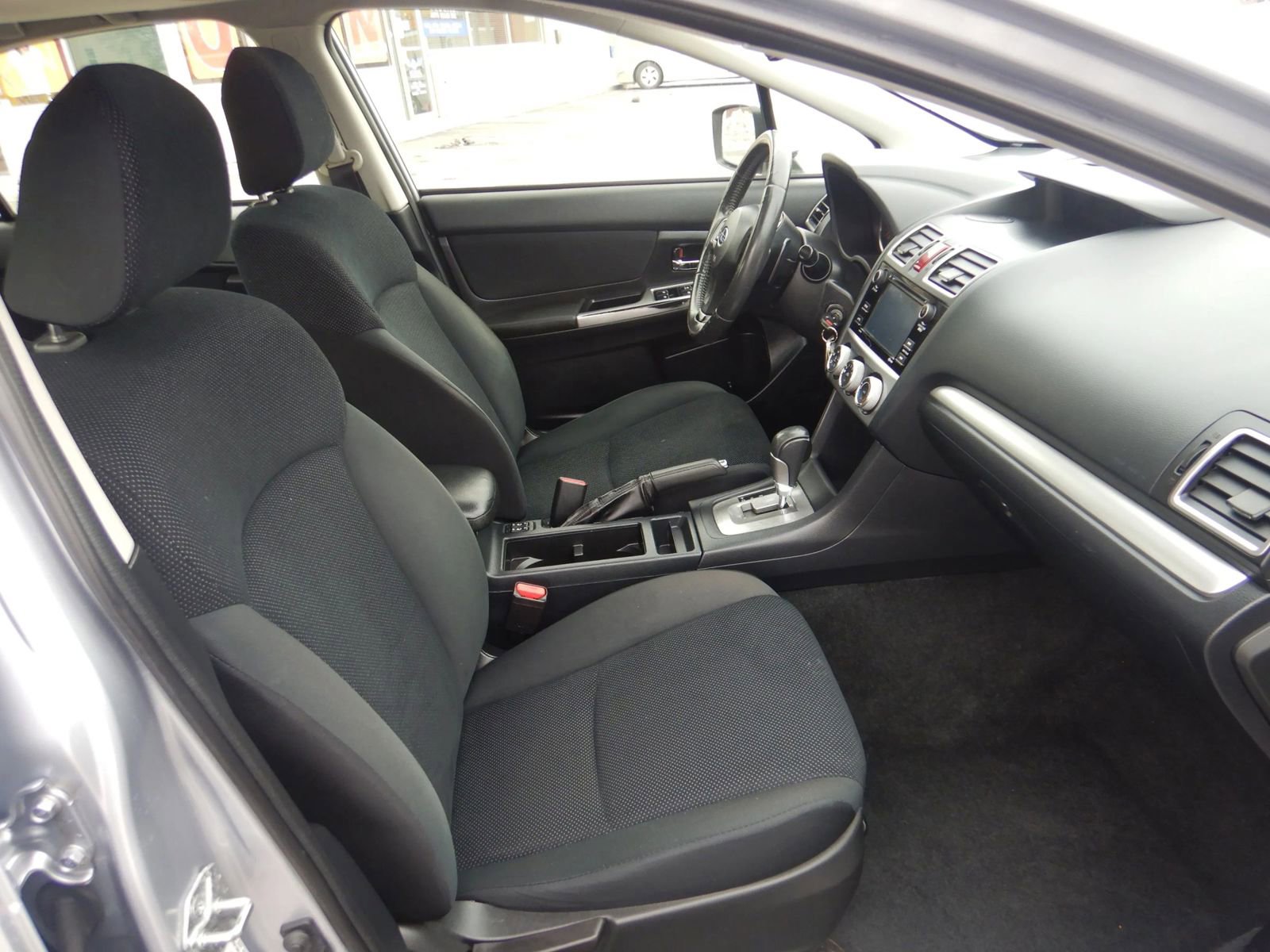 Used 2016 Subaru Impreza 2.0i Premium image 17