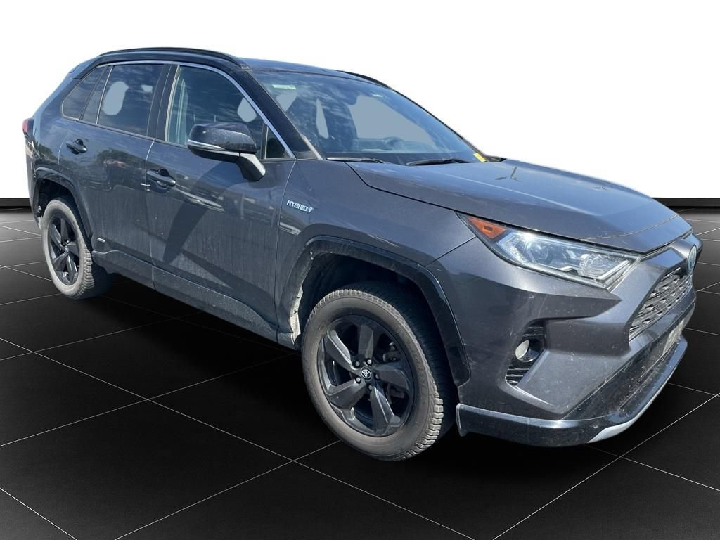 Used 2019 Toyota RAV4 XSE w/ XSE Weather Package AWD/4WD image 7