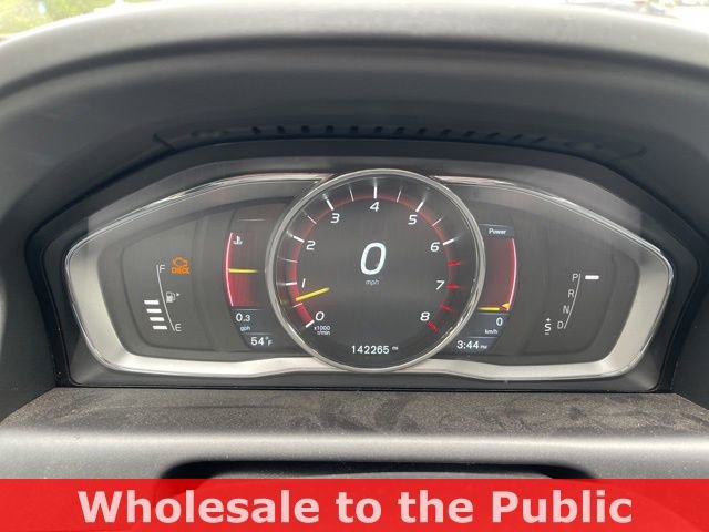 Used 2015 Volvo XC60 T6 w/ Proximity Package AWD/4WD image 12