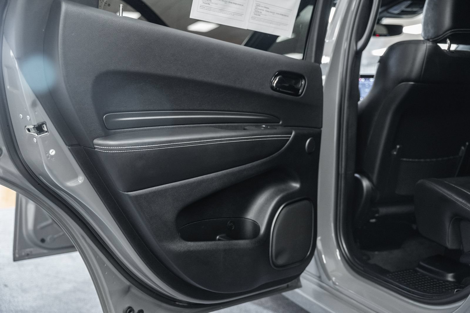 Used 2022 Dodge Durango SRT w/ Black Package AWD/4WD image 48