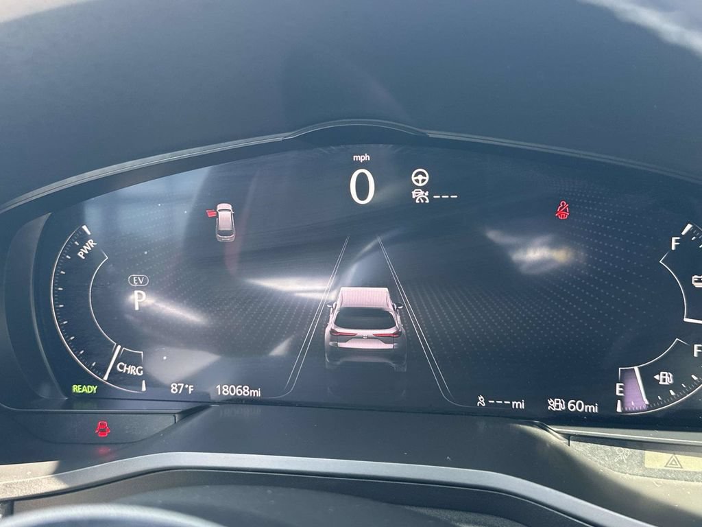 Certified 2025 MAZDA CX-70 Plug-In Hybrid w/ Premium Plus AWD/4WD image 23