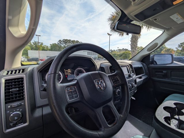 Used 2015 RAM 1500 Express image 10