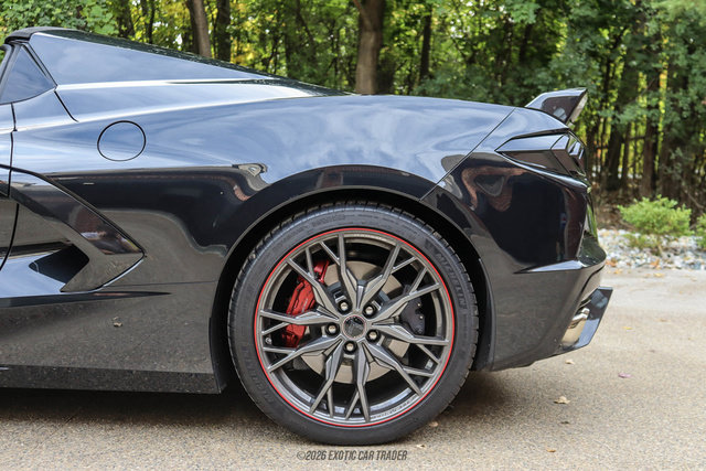 Used 2023 Chevrolet Corvette Stingray Premium Conv w/ 3LT RWD image 4