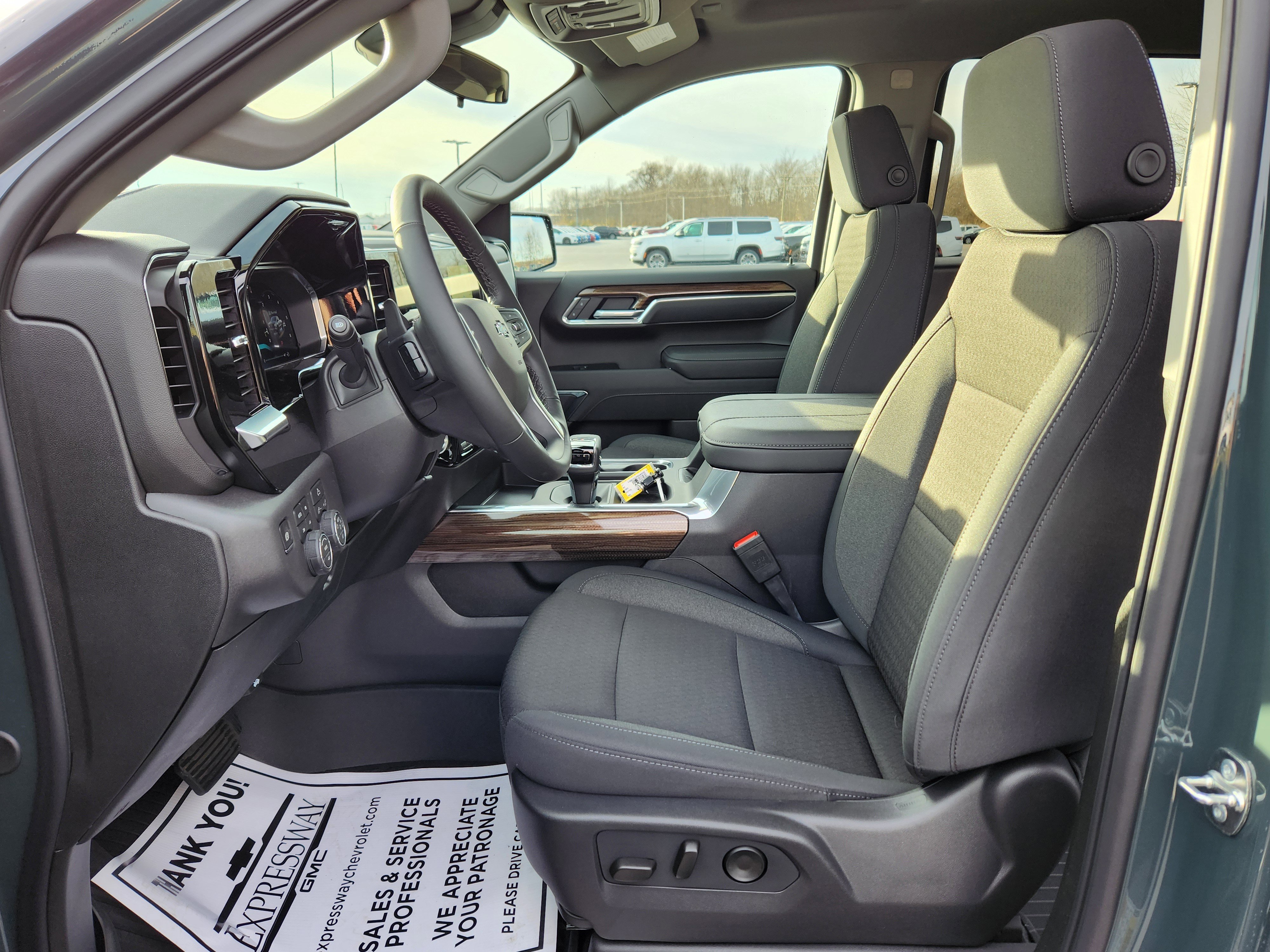 New 2026 Chevrolet Silverado 1500 LT Trail Boss image 9