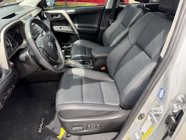 Used 2015 Toyota RAV4 Limited w/ Technology Package FWD image 24
