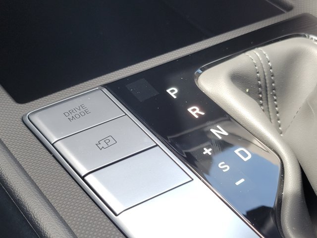 New 2026 Hyundai Elantra SE FWD image 17