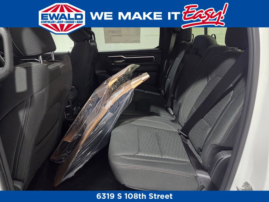 New 2026 RAM 1500 Big Horn AWD/4WD image 10