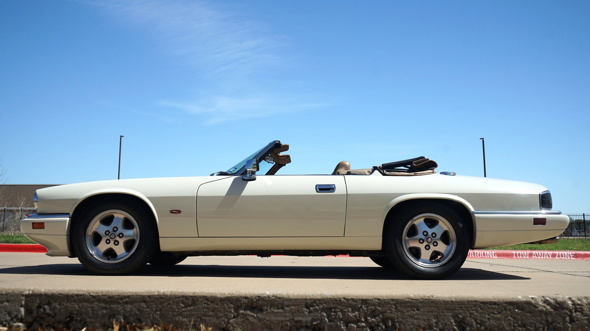 Used 1995 Jaguar XJS 4.0 Convertible image 7