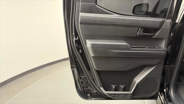 Used 2025 Toyota Tacoma SR5 image 16