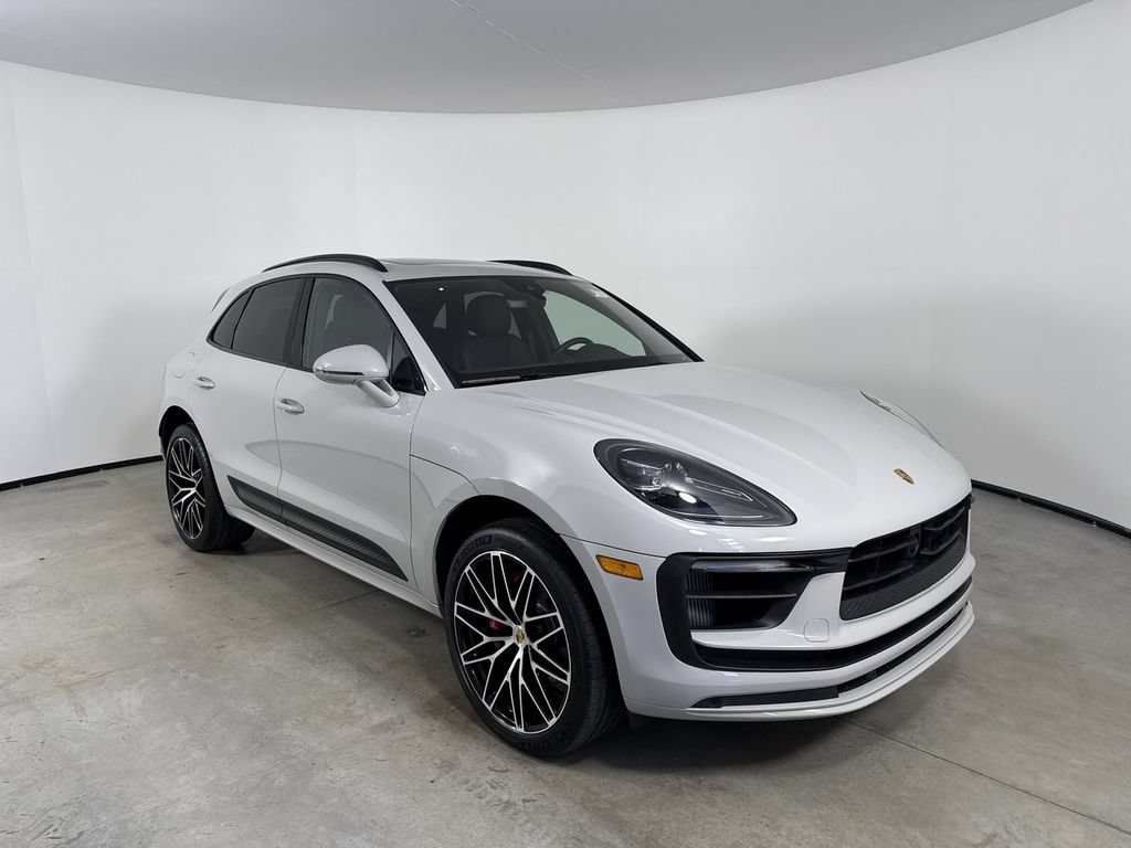 New 2025 Porsche Macan S AWD/4WD image 9