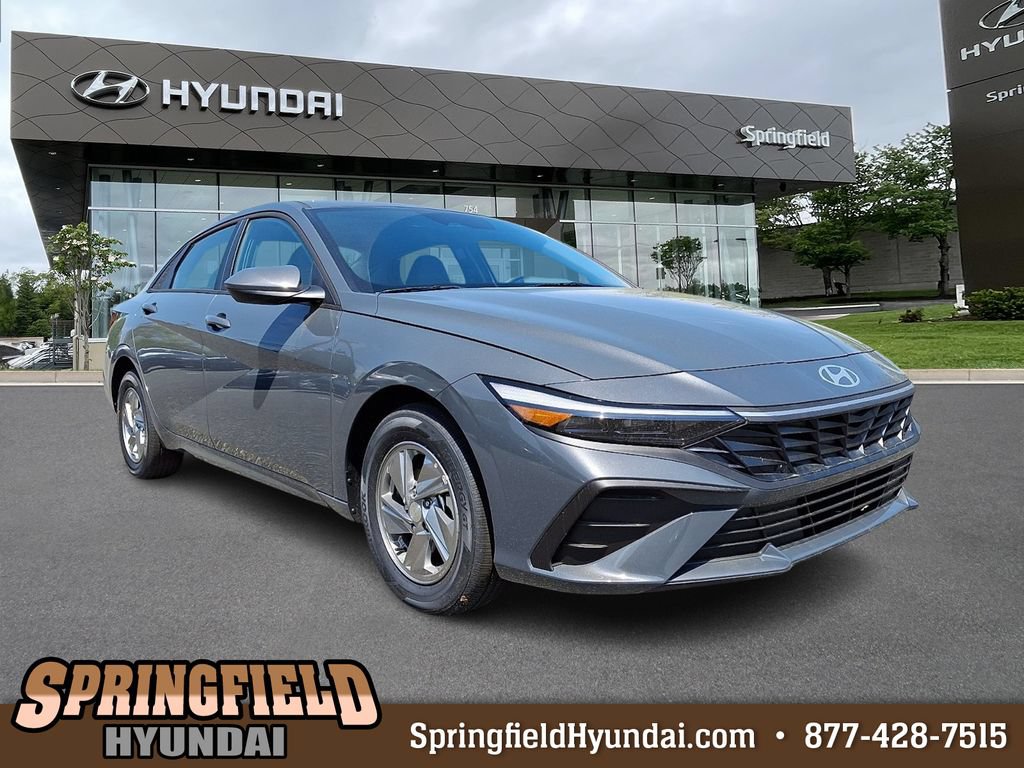 New 2026 Hyundai Elantra SE