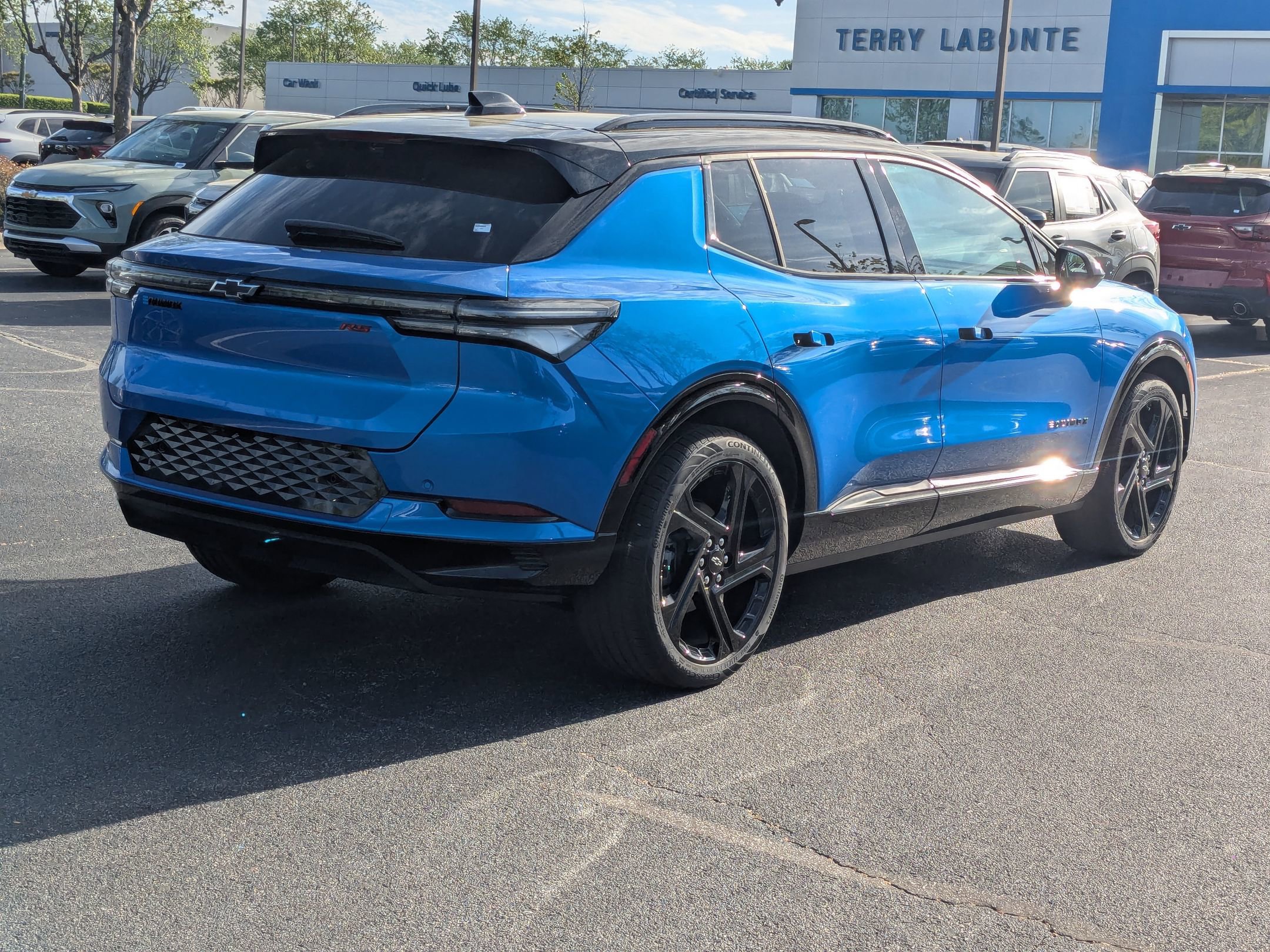 New 2026 Chevrolet Equinox EV RS image 9