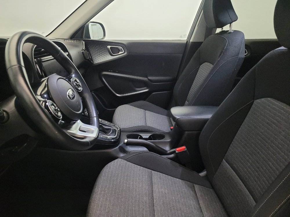 Used 2021 Kia Soul EX image 17