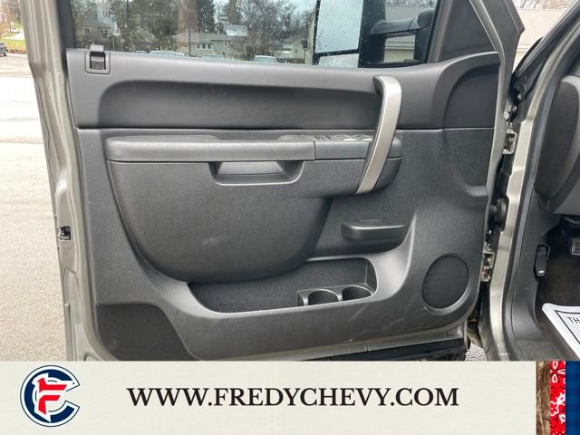 Used 2014 Chevrolet Silverado 2500 LT w/ Z71 Appearance Package image 35