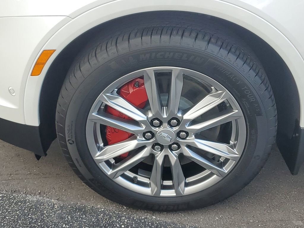 Certified 2026 Cadillac XT5 Sportv AWD/4WD image 11