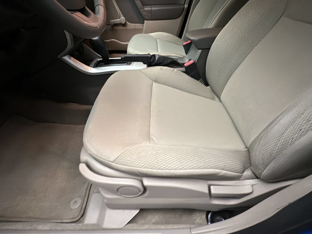 Used 2011 Ford Focus S FWD image 11