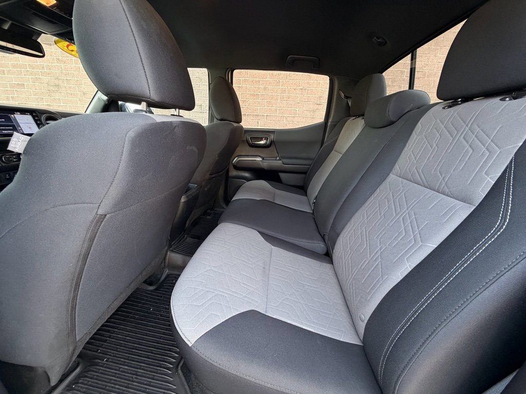 Used 2023 Toyota Tacoma TRD Sport w/ Advanced Technology Package image 16